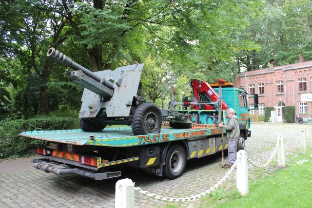 105 mm kanon op 250mm afuit